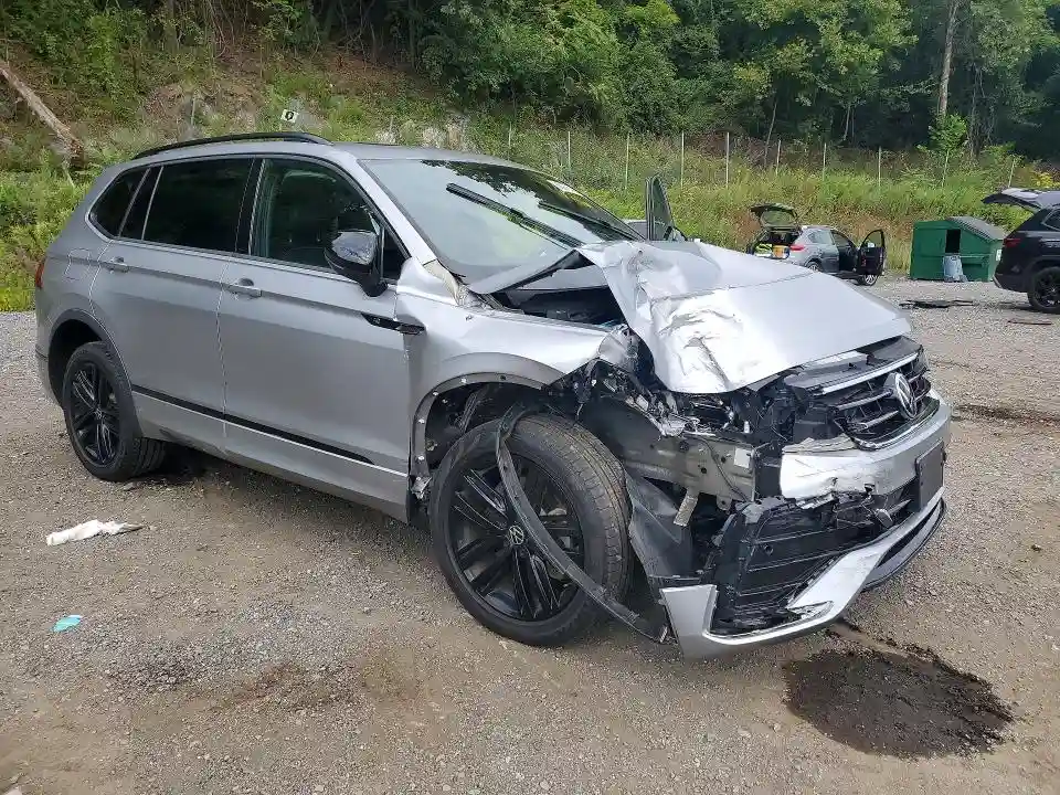 3VV8B7AX2NM146827 2022 VOLKSWAGEN TIGUAN-3