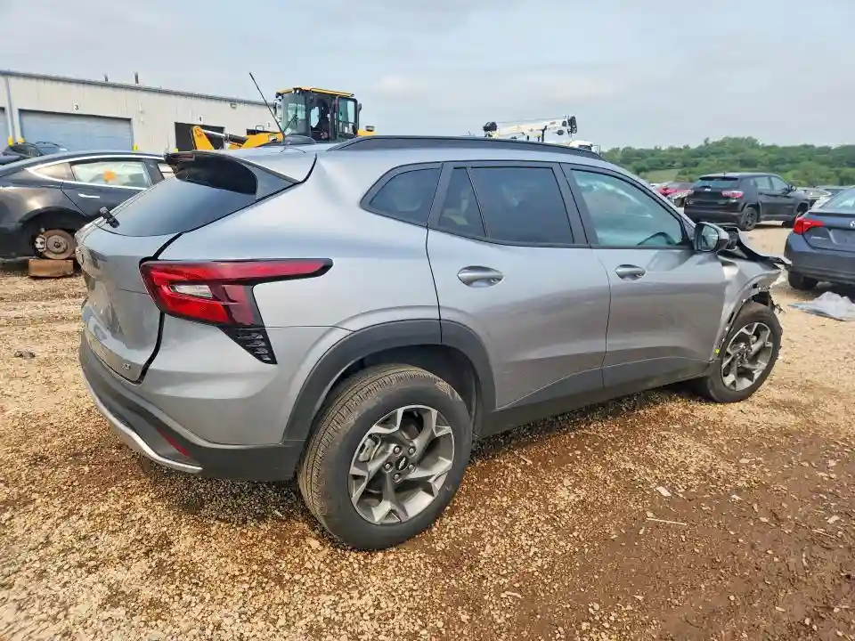 KL77LHEP7TC080536 2026 CHEVROLET TRAX-2
