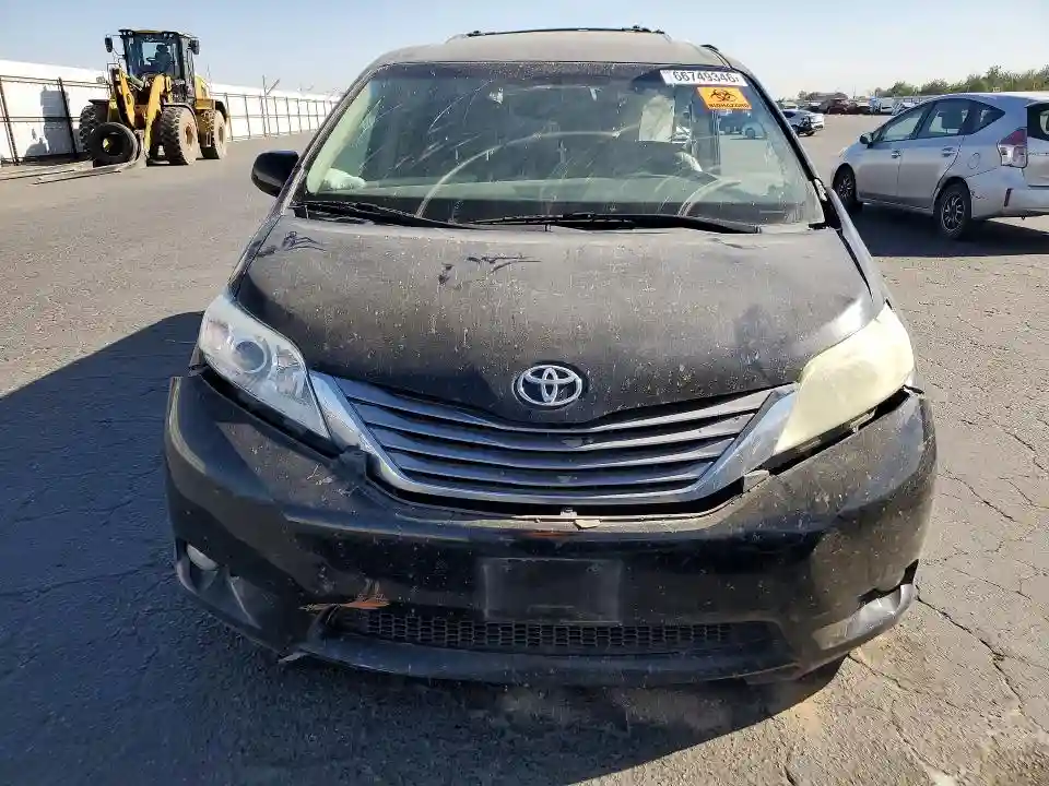 5TDYK3DC5FS649088 2015 TOYOTA SIENNA-4
