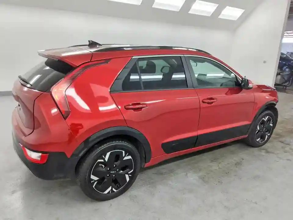 KNDCR3L14R5121199 2024 KIA NIRO-2