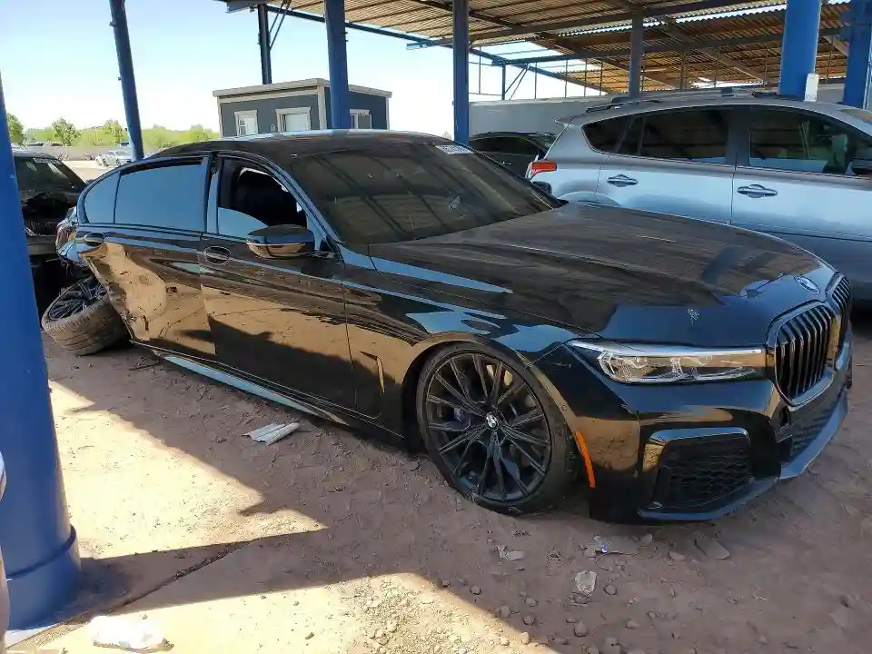 WBA7U2C04NCJ56975 2022 BMW 7 SERIES-3