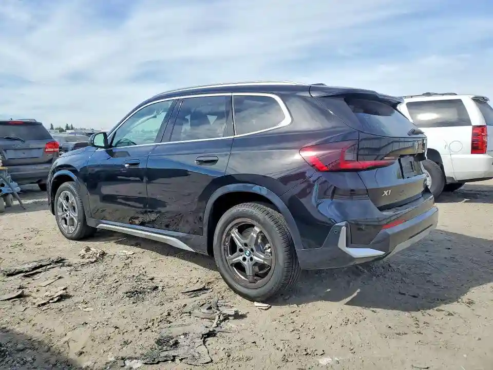 WBX73EF07S5047514 2025 BMW X1-1