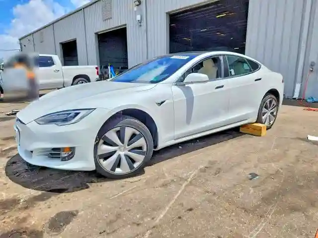 5YJSA1E20LF413337 2020 TESLA MODEL S-0