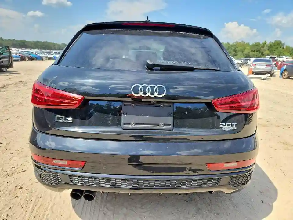 WA1GCCFS7HR005374 2017 AUDI Q3-5