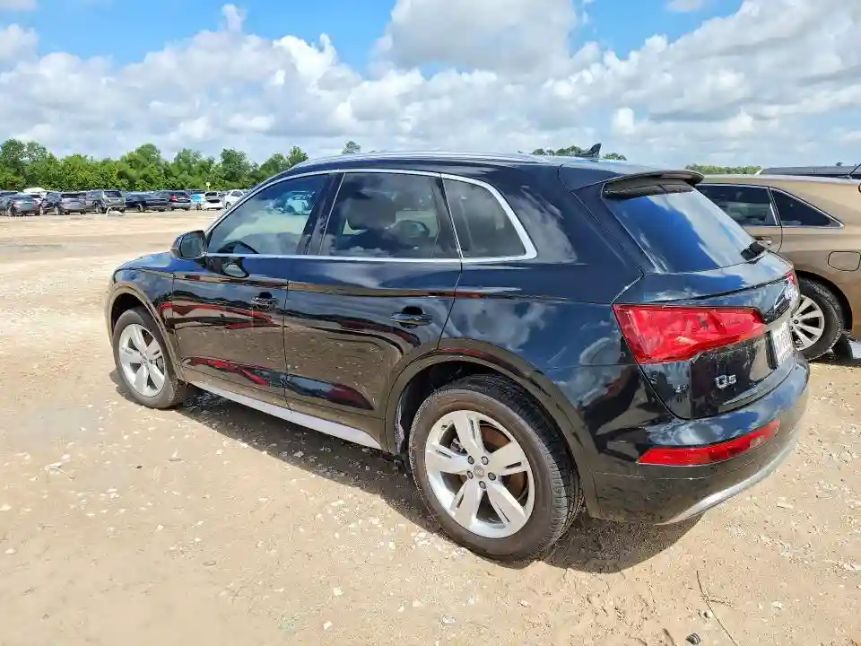 WA1ANAFY1K2019456 2019 AUDI Q5-1