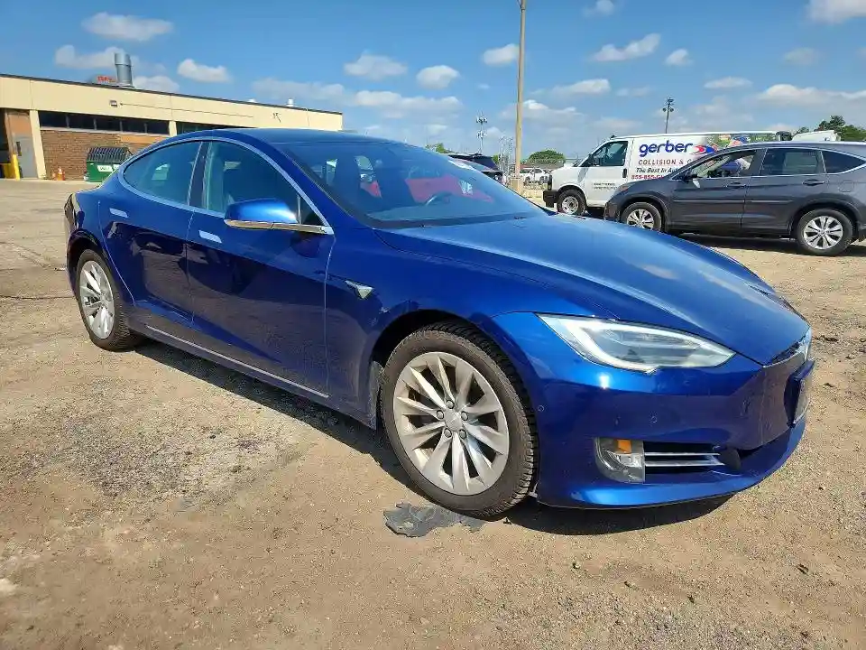 5YJSA1E28HF216875 2017 TESLA MODEL S-3
