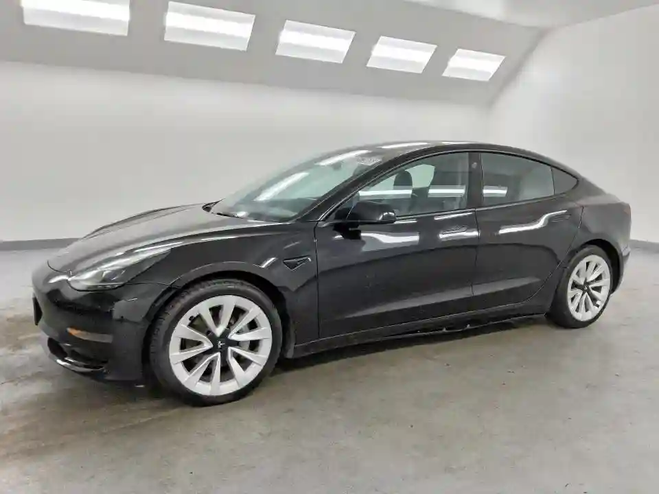 5YJ3E1EAXNF188895 2022 TESLA MODEL 3-0