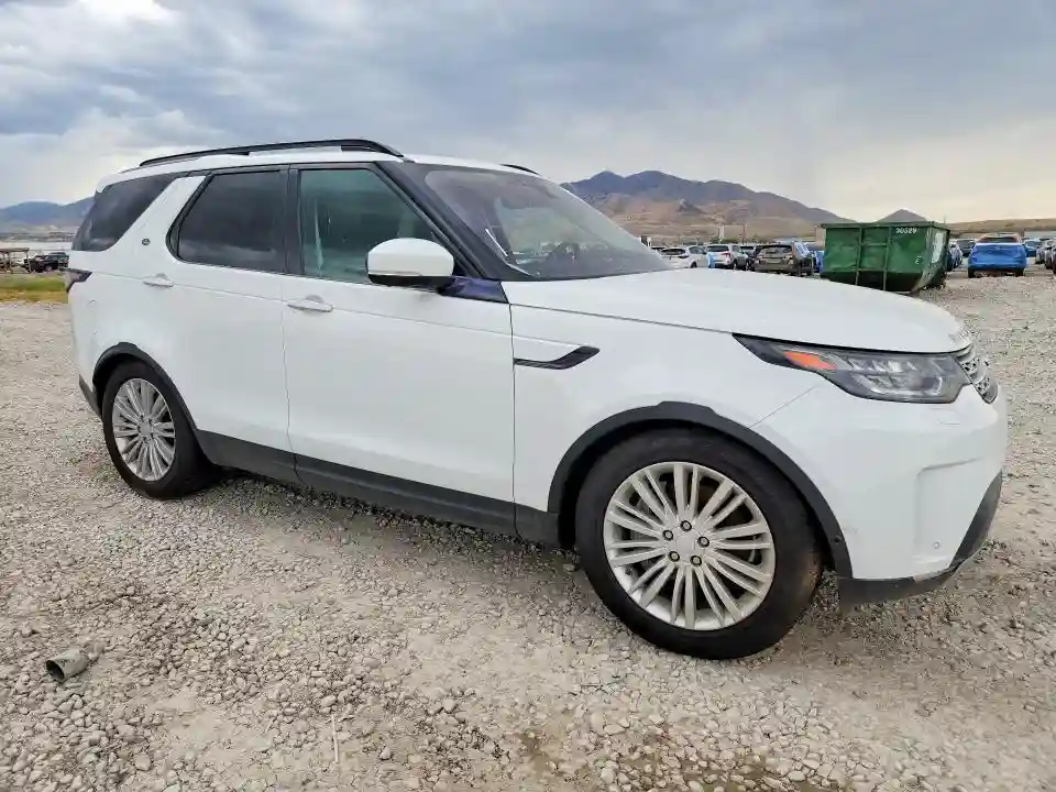 SALRT2RV3JA057421 2018 LAND ROVER DISCOVERY-3