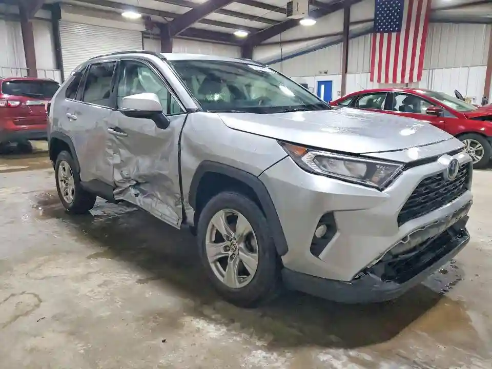 2T3P1RFV5MW238978 2021 TOYOTA RAV4-3