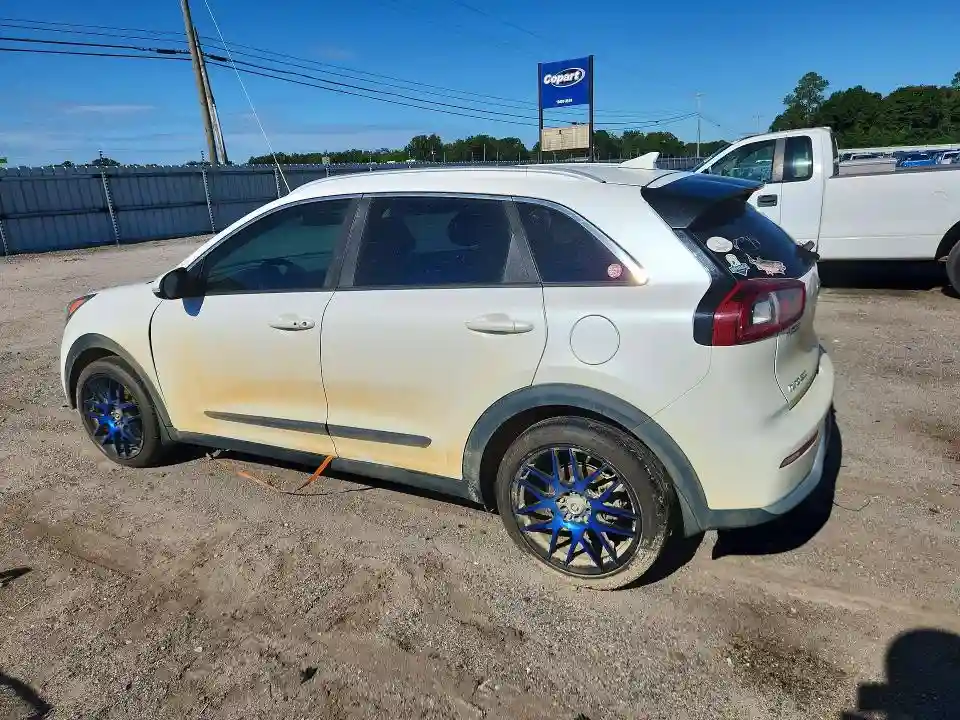 KNDCE3LC8H5069992 2017 KIA NIRO-1