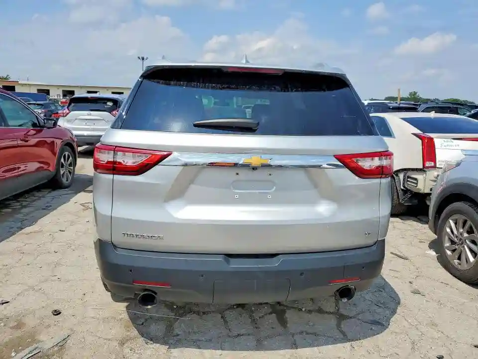 1GNERGKW8JJ108147 2018 CHEVROLET TRAVERSE-5