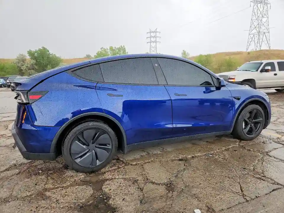 7SAYGDEE3TF440376 2026 TESLA MODEL Y-2