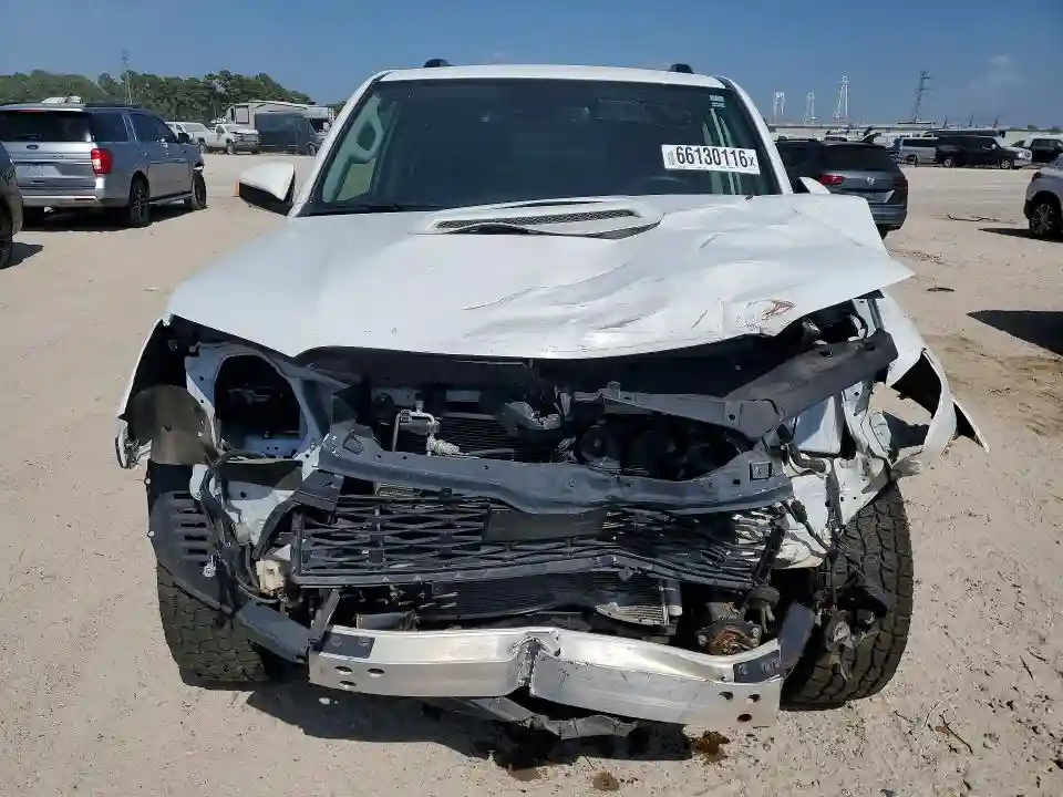 JTEPU5JR6R6252242 2024 TOYOTA 4RUNNER-4