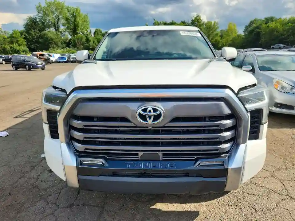 5TFJC5EC1NX001751 2022 TOYOTA TUNDRA-4