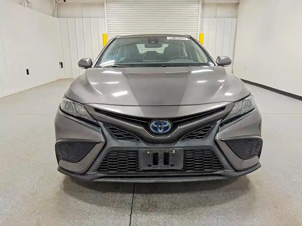4T1S31AK8MU565127 2021 TOYOTA CAMRY-4