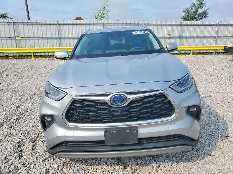 5TDEBRCH7MS028886 2021 TOYOTA HIGHLANDER-4