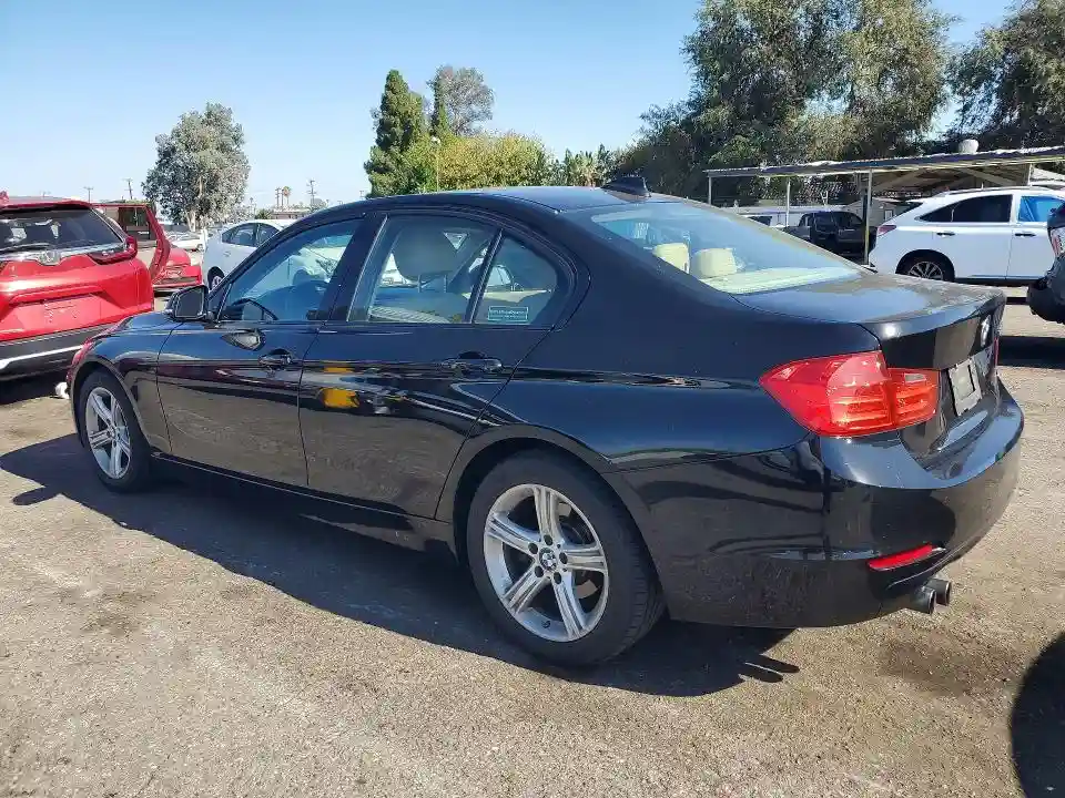 WBA3C1C57FP851212 2015 BMW 3 SERIES-1
