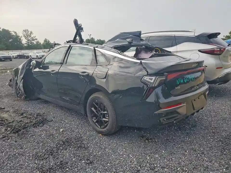 KNAG24J73T5488232 2026 KIA K5-1