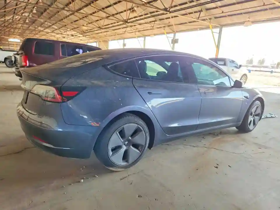 5YJ3E1EA1PF501061 2023 TESLA MODEL 3-2