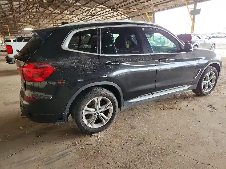 5UXTR7C52KLR53683 2019 BMW X3-2