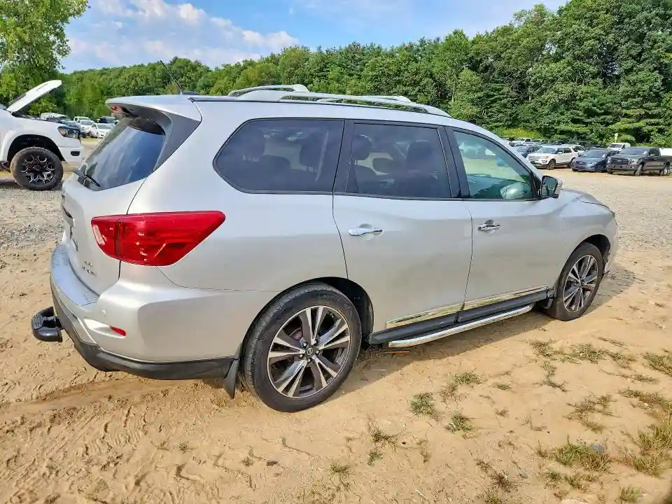 5N1DR2MM4JC677922 2018 NISSAN PATHFINDER-2