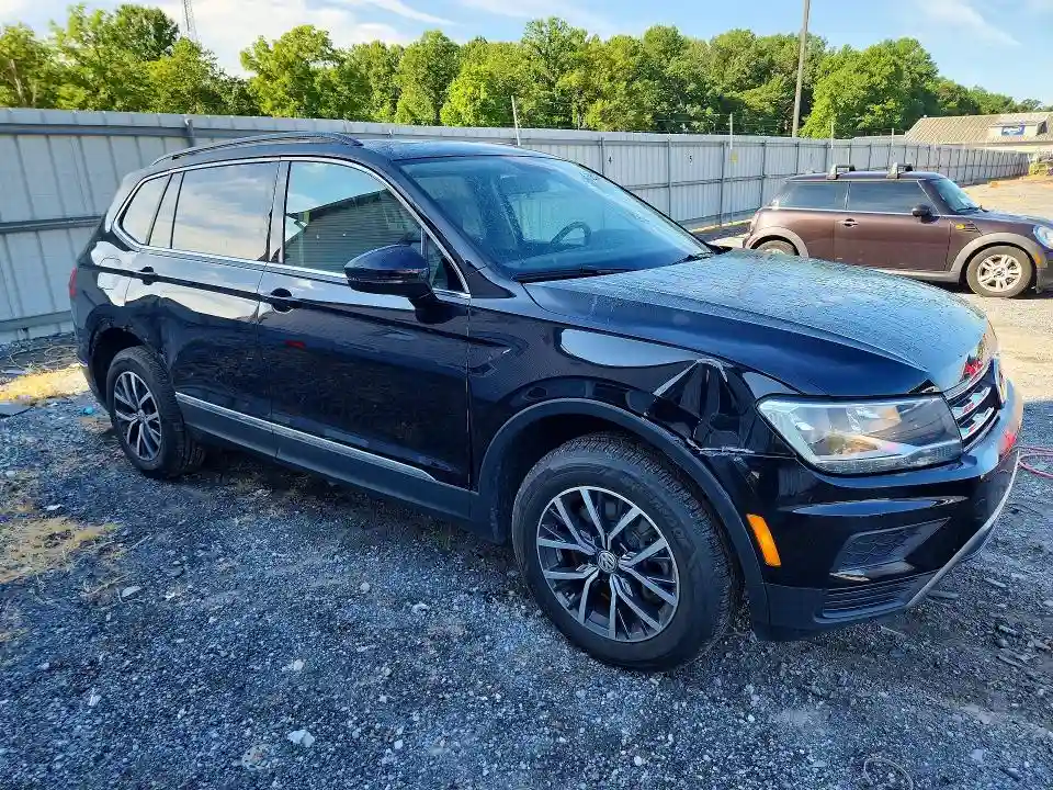 3VV2B7AX6LM010591 2020 VOLKSWAGEN TIGUAN-3
