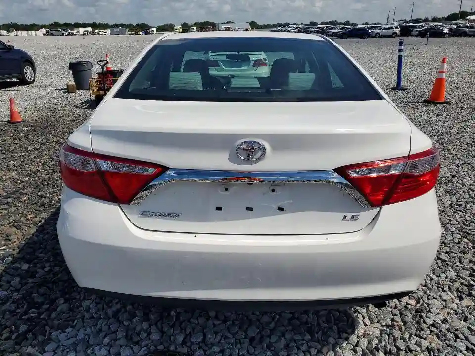 4T4BF1FK2GR569670 2016 TOYOTA CAMRY-5