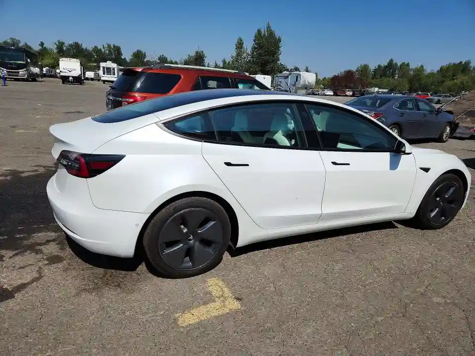 5YJ3E1EA9MF873291 2021 TESLA MODEL 3-2
