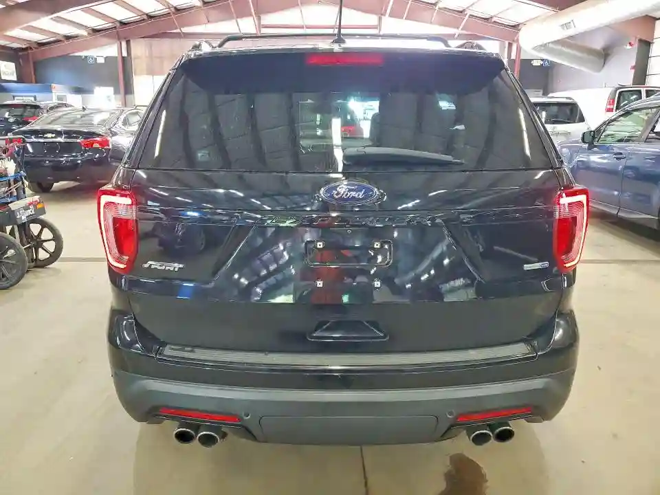 1FM5K8GT8JGC60553 2018 FORD EXPLORER-5