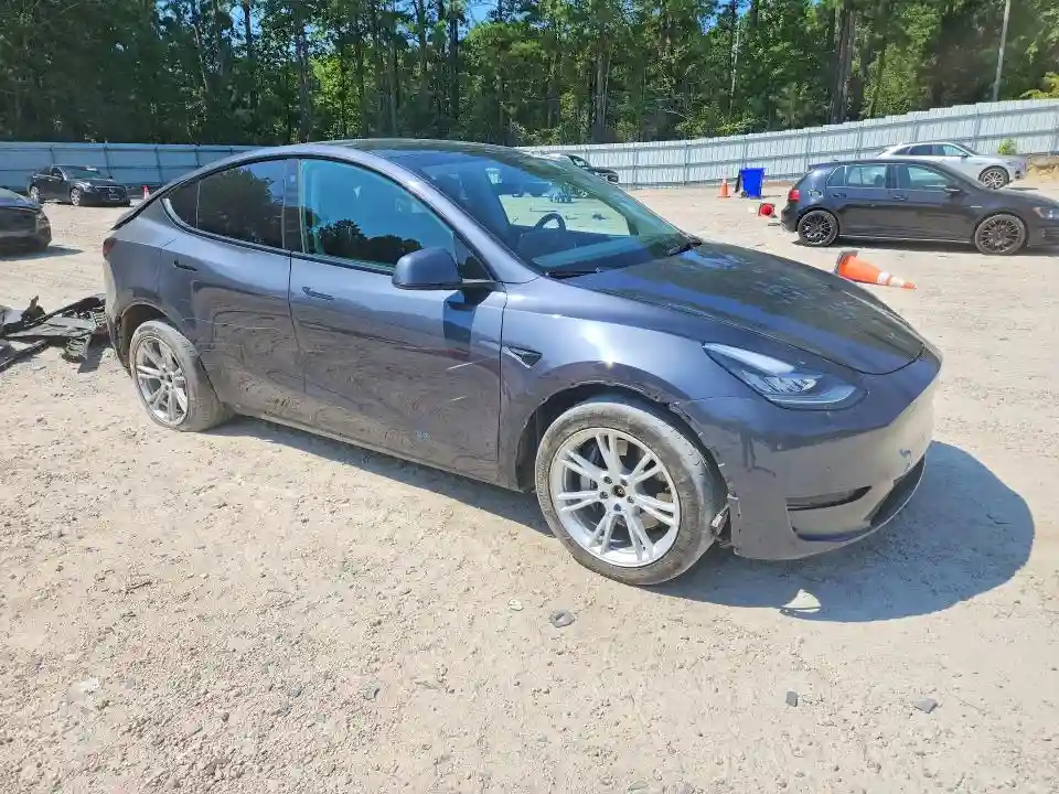 5YJYGDEE6MF199220 2021 TESLA MODEL Y-3
