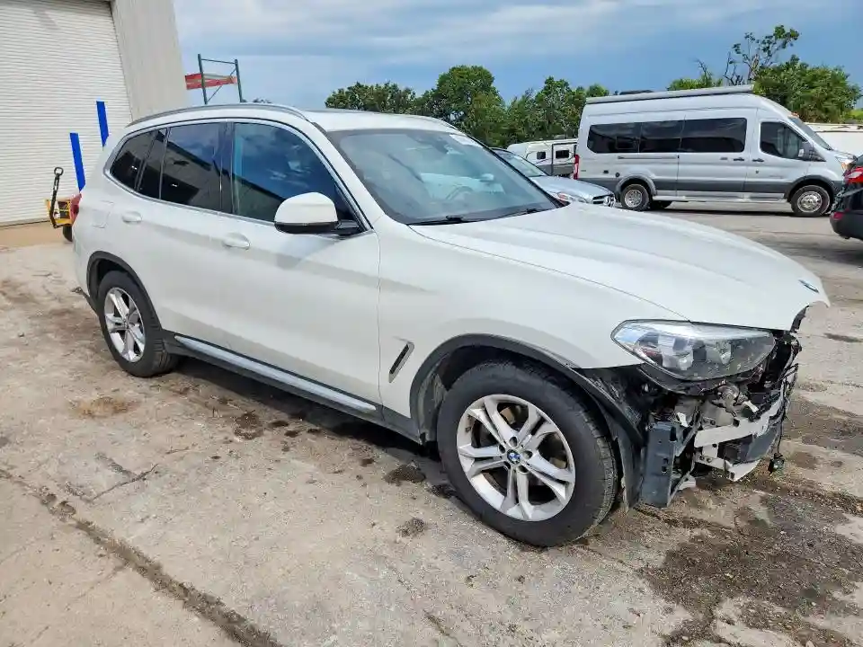 5UXTR7C58KLF26916 2019 BMW X3-3