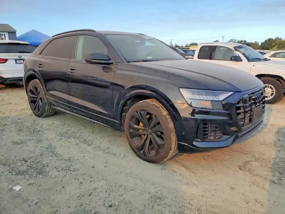 WA1CVAF14KD015059 2019 AUDI Q8-3