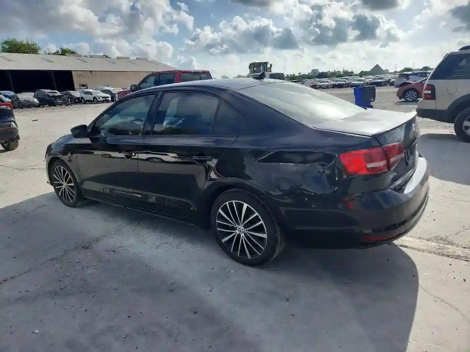 3VWD17AJ1GM414231 2016 VOLKSWAGEN JETTA-1