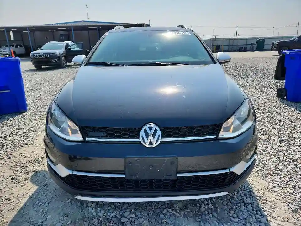 3VWH17AU7HM523368 2017 VOLKSWAGEN GOLF-4