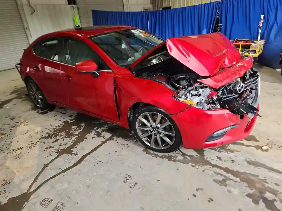 3MZBN1V34JM200538 2018 MAZDA 3-3