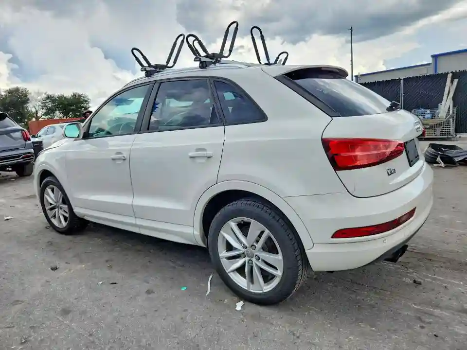 WA1BCCFS6HR016960 2017 AUDI Q3-1