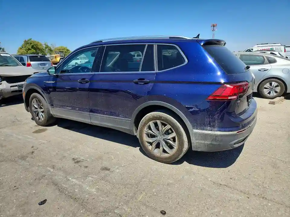 3VV3B7AXXPM053017 2023 VOLKSWAGEN TIGUAN-1