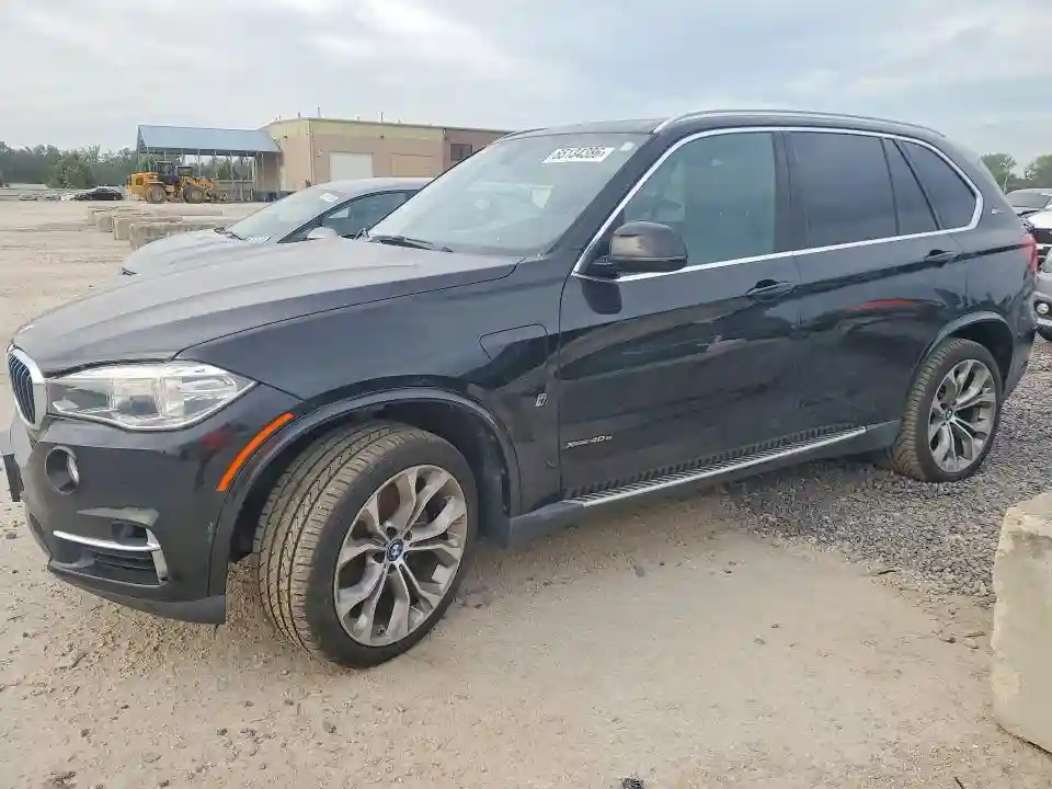 5UXKT0C52J0V98437 2018 BMW X5-0