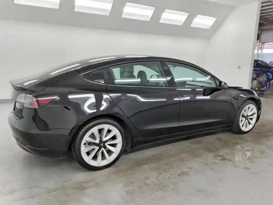 5YJ3E1EAXNF188895 2022 TESLA MODEL 3-2