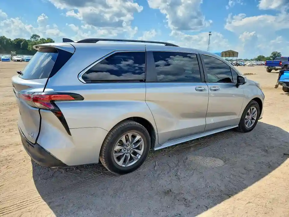 5TDKRKEC0NS120821 2022 TOYOTA SIENNA-2