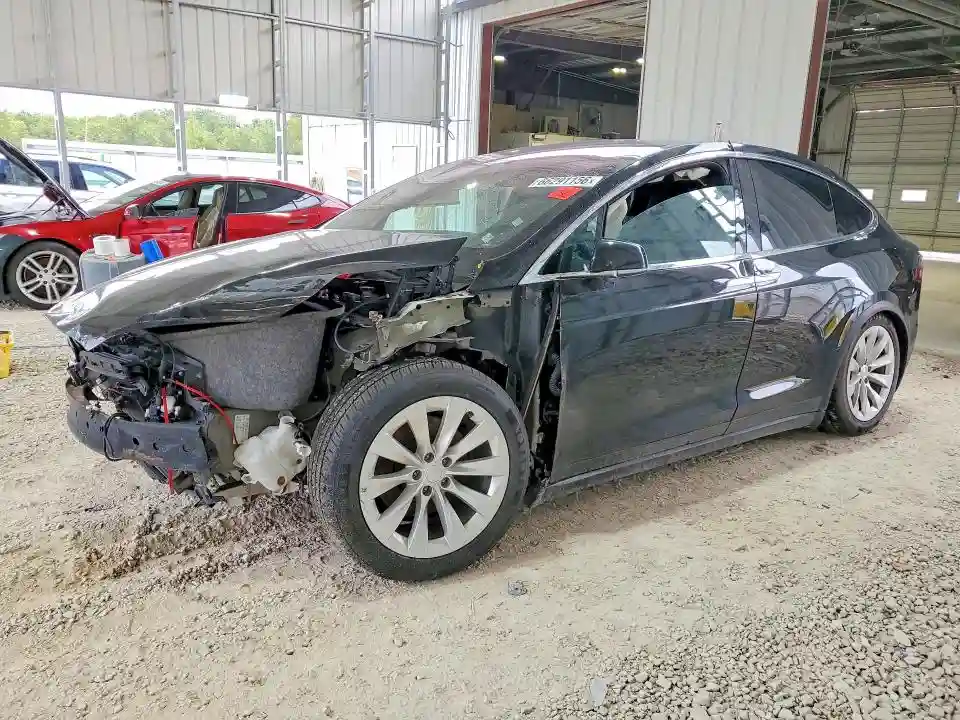 5YJXCAE20HF055308 2017 TESLA MODEL X-0