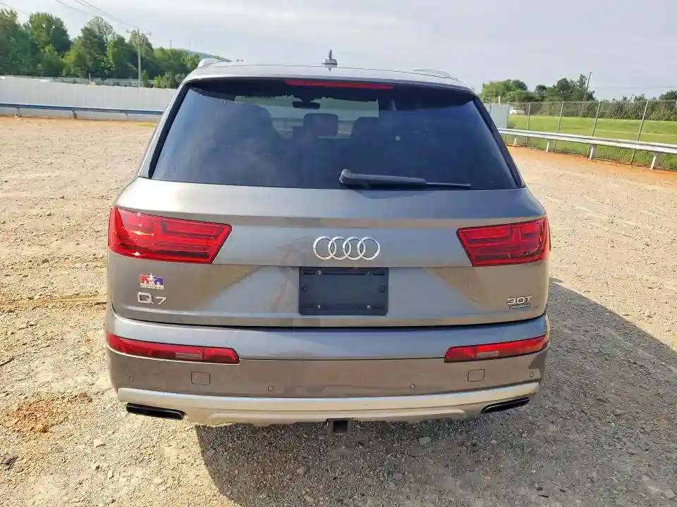 WA1LAAF74HD051035 2017 AUDI Q7-5