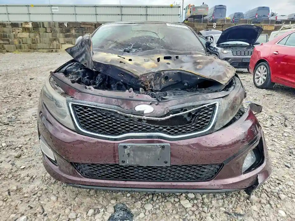 5XXGN4A78FG456628 2015 KIA OPTIMA-4
