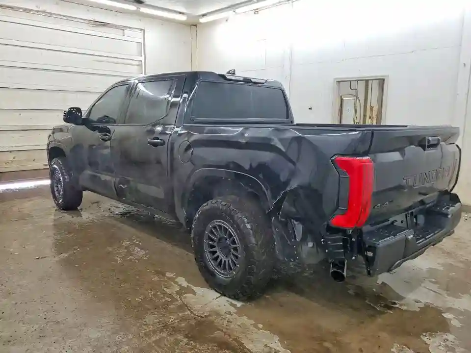 5TFKB5DB4PX084238 2023 TOYOTA TUNDRA-1
