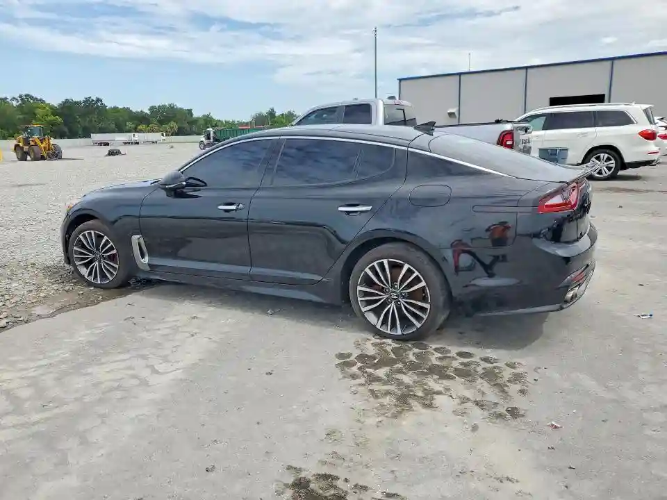 KNAE25LA4J6012228 2018 KIA STINGER-1