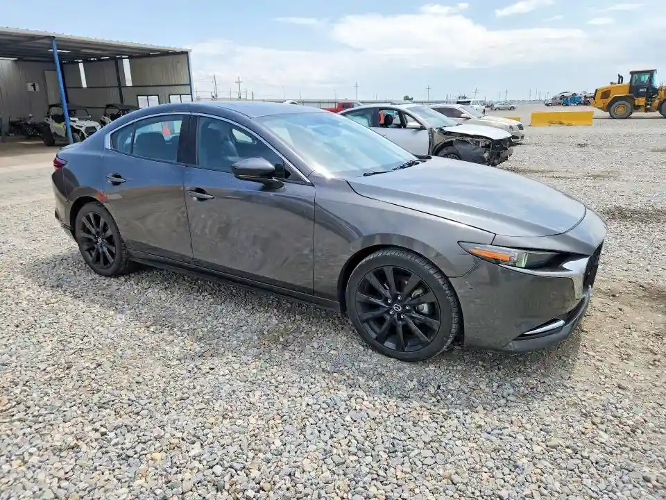 JM1BPBAY4M1322242 2021 MAZDA 3-3