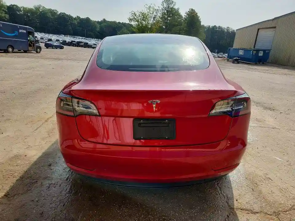 5YJ3E1EA2PF435295 2023 TESLA MODEL 3-5