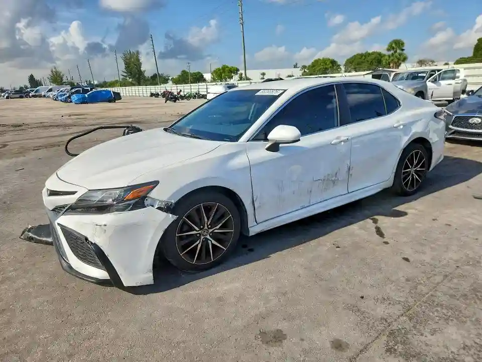 4T1G11AK6MU515824 2021 TOYOTA CAMRY-0