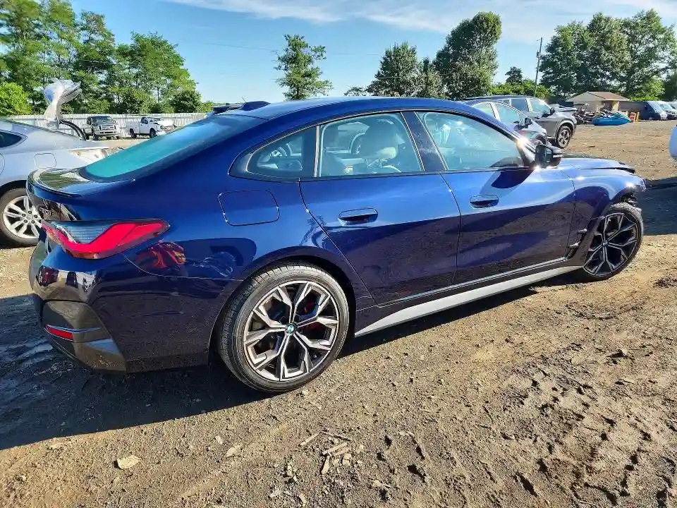 WBA73AV02PFN70901 2023 BMW 4 SERIES-2