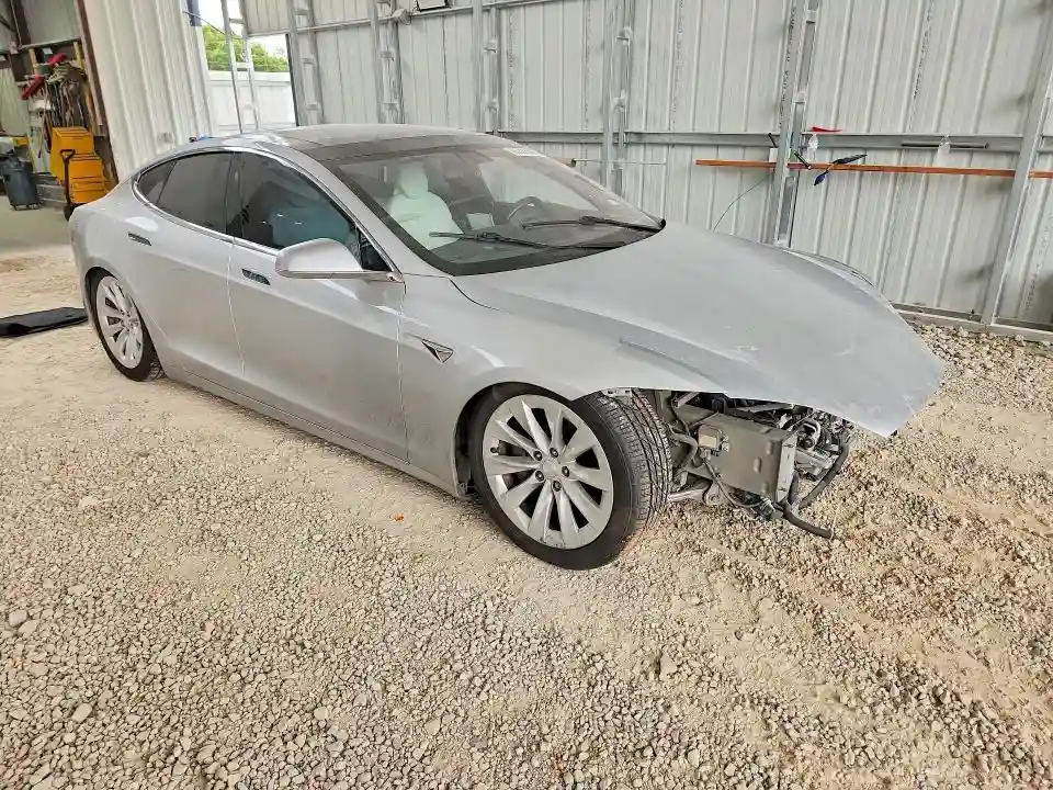5YJSA1E25HF212217 2015 TESLA MODEL S-3